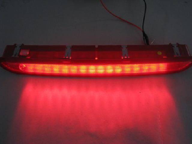 MODEL C高位制動(dòng)燈.jpg